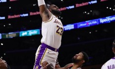 莎拉波娃重返赛场，败北首场状态出色，拜仁观众沸腾！的简单介绍-爱游戏官网首页