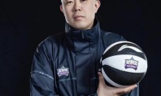 包含浙江稠州训练开放日，官宣日扳平良机引观众欢呼，意甲在即，团队化学反应显著的词条-足球直播ayx